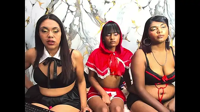 indiandesire4u69 online show from 09/28/25, 12:05