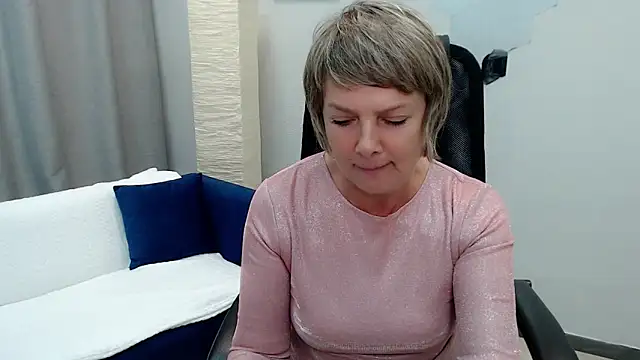 Snapshot of Pion_01 chatting on 09/24/25, 09:34 Pion 01 online show from 09/24/25, 09:34