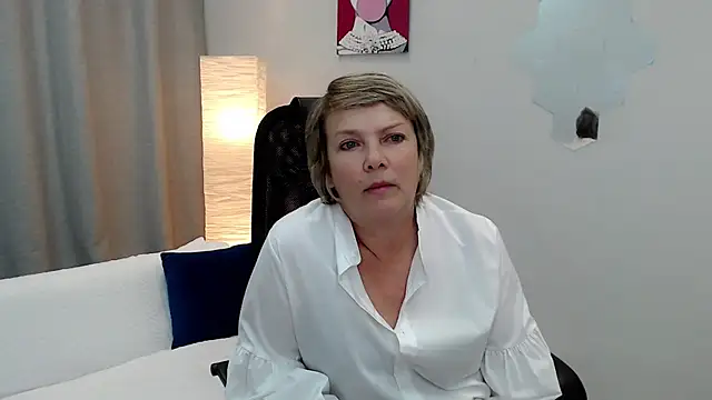 Snapshot of Pion_01 chatting on 09/29/25, 05:01 Pion 01 online show from 09/29/25, 05:01