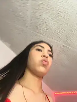  Alix 7 online show from 10/11/25, 02:33