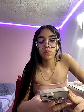  Alix 7 online show from 10/22/25, 12:11