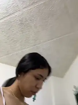  Alix 7 online show from 11/23/25, 10:42