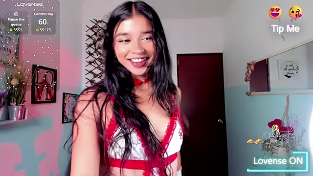 Elsa Pataky online show from 09/29/25, 02:22