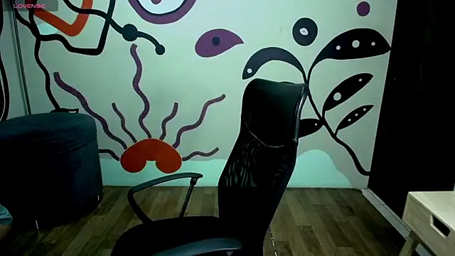 Luca vega online show from 10/01/25, 01:06