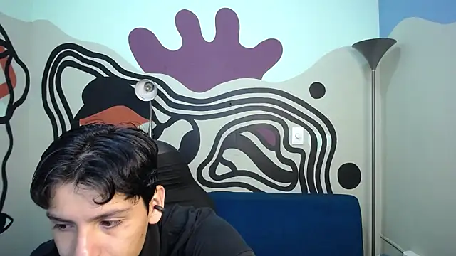 Luca vega online show from 11/08/25, 01:33