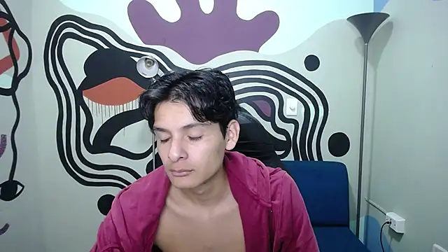 Luca vega online show from 11/12/25, 11:47