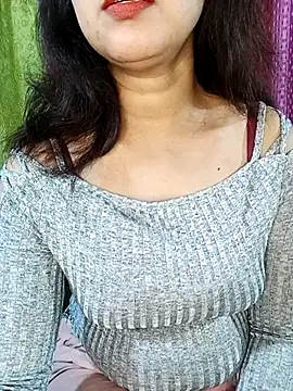 Snapshot of Ishani_Baby chatting on 11/11/25, 08:14 Ishani Baby online show from 11/11/25, 08:14