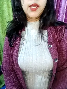 Snapshot of Ishani_Baby chatting on 11/13/25, 08:52 Ishani Baby online show from 11/13/25, 08:52