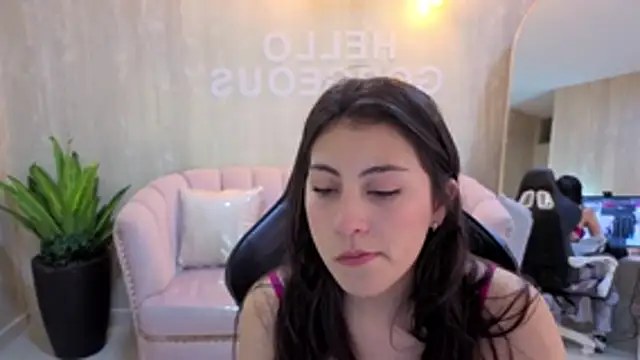 Zoe Blaze A online show from 11/06/25, 12:50