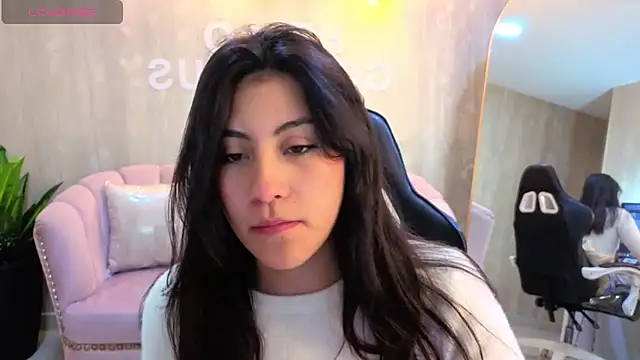 Zoe Blaze A online show from 11/11/25, 12:38