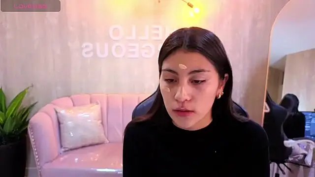 Zoe Blaze A online show from 11/23/25, 12:05