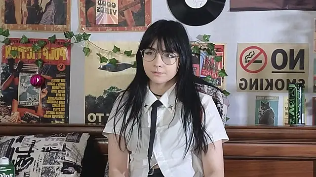 BereniceBattersby online show from 10/29/25, 08:27