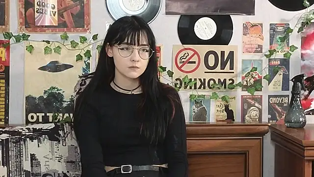 BereniceBattersby online show from 11/06/25, 09:21