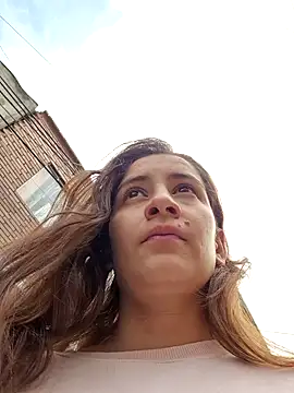 Snapshot of aytanna_torrez chatting on 10/22/25, 01:00 aytanna torrez online show from 10/22/25, 01:00