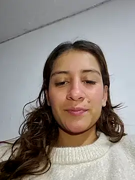 Snapshot of aytanna_torrez chatting on 11/10/25, 11:09 aytanna torrez online show from 11/10/25, 11:09