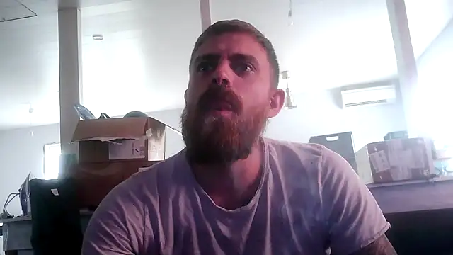 Snapshot of Bikerhot883hd chatting on 09/21/25, 11:12 Bikerhot883hd online show from 09/21/25, 11:12