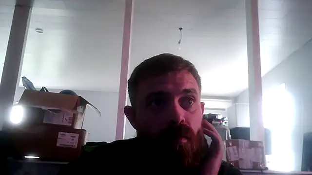 Snapshot of Bikerhot883hd chatting on 09/25/25, 10:41 Bikerhot883hd online show from 09/25/25, 10:41