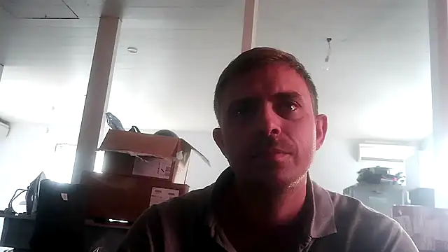 Snapshot of Bikerhot883hd chatting on 10/01/25, 07:36 Bikerhot883hd online show from 10/01/25, 07:36