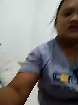 ChubbyMommy30 online show from 09/19/25, 12:34