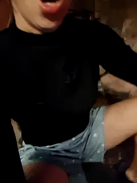 ngocngoc cute online show from 10/26/25, 10:47