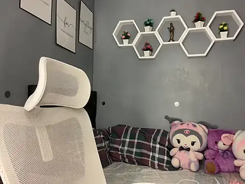 lelasohna online show from 11/16/25, 11:38