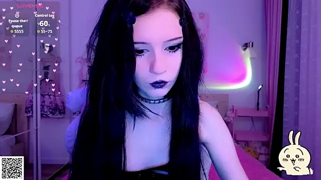 Snapshot of GothikLali chatting on 11/17/25, 10:48 GothikLali online show from 11/17/25, 10:48