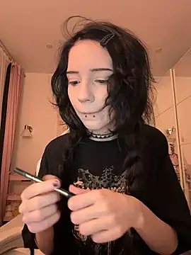 Snapshot of GothikLali chatting on 11/20/25, 04:07 GothikLali online show from 11/20/25, 04:07