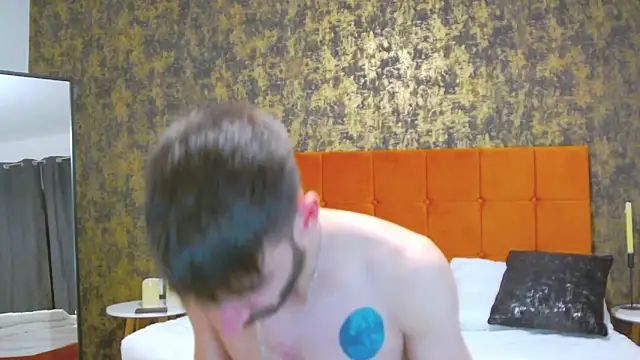 Snapshot of bignosebigcok chatting on 10/27/25, 06:56 bignosebigcok online show from 10/27/25, 06:56