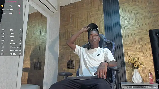 Snapshot of Cam_Brown chatting on 09/17/25, 03:41 Cam Brown online show from 09/17/25, 03:41
