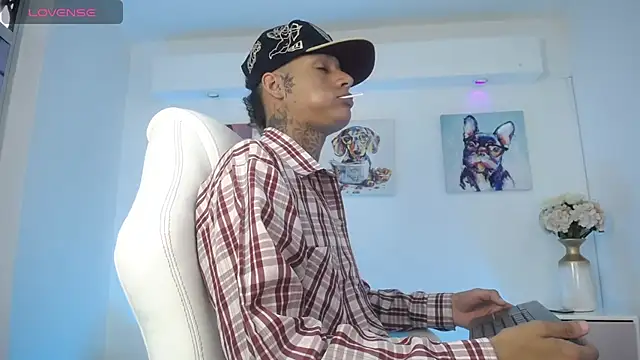 DereckStorm online show from 09/29/25, 08:02