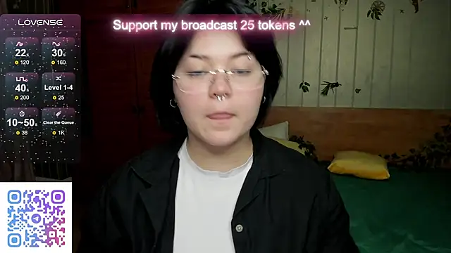 Alisa Monroe online show from 10/14/25, 03:51