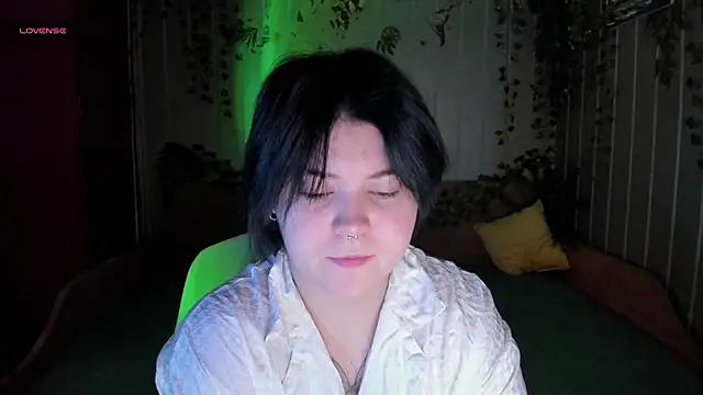 Alisa Monroe online show from 10/21/25, 02:45