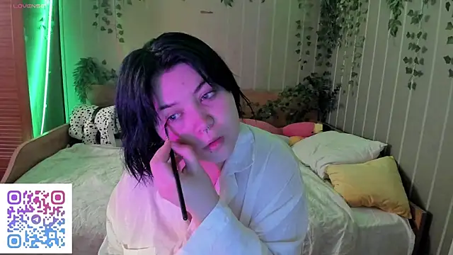 Alisa Monroe online show from 10/29/25, 02:36