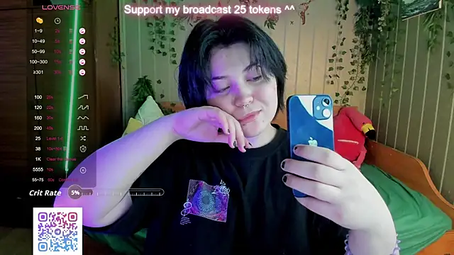 Alisa Monroe online show from 11/08/25, 02:12