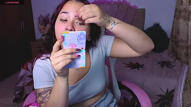 Leakitten online show from 10/08/25, 01:58