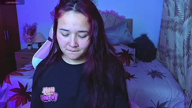 Leakitten online show from 10/15/25, 01:28