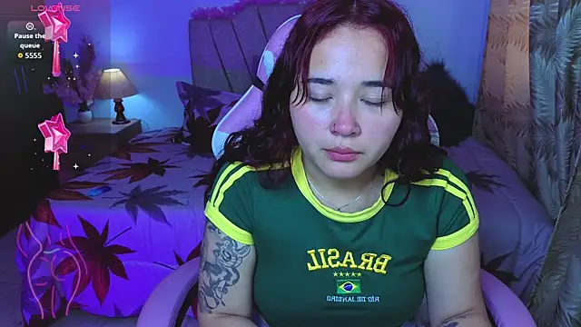 Leakitten online show from 10/27/25, 07:29