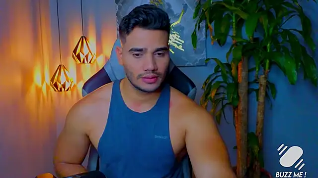 AndresR3 online show from 10/05/25, 11:24