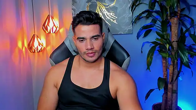 AndresR3 online show from 11/18/25, 11:59