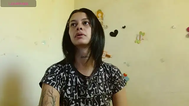 Akasha001 online show from 11/22/25, 02:16