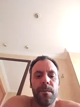 manchego85 online show from 10/22/25, 02:06