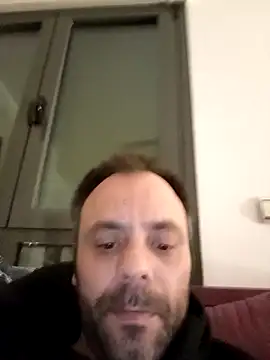 manchego85 online show from 11/30/25, 02:04