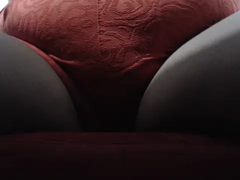 GISSYMERCEDES online show from 10/30/25, 08:53