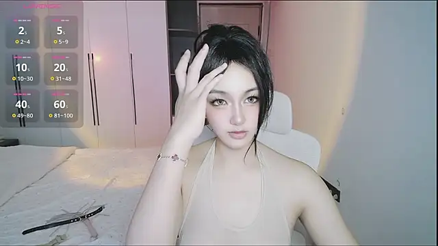 Olivia520 online show from 10/09/25, 05:27