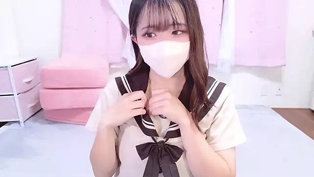 Snapshot of AKO_o0 chatting on 10/11/25, 05:17 AKO o0 online show from 10/11/25, 05:17