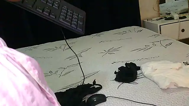 Ivysol online show from 10/25/25, 06:54