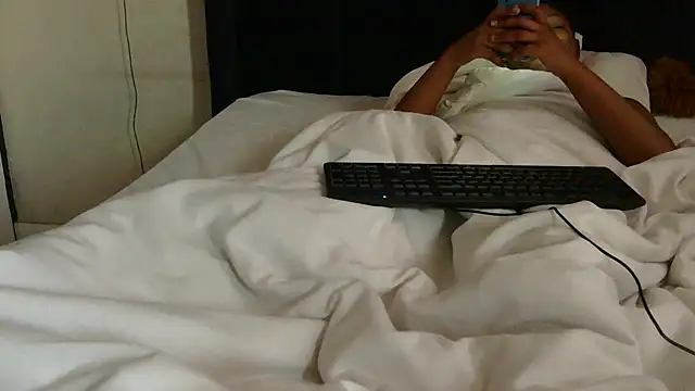 Ivysol online show from 11/19/25, 09:09