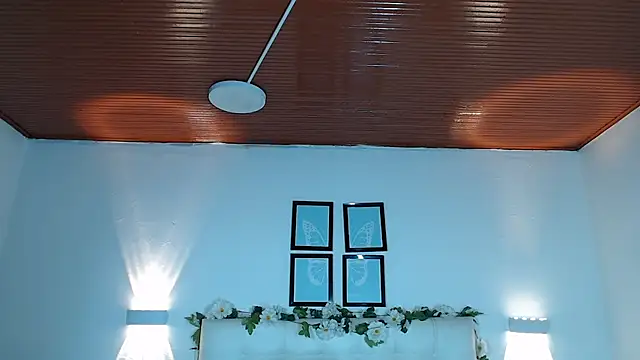 Megan 05  online show from 10/09/25, 07:01