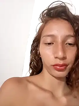 amelie sex online show from 10/17/25, 03:14