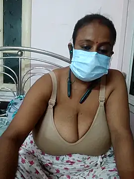 Snapshot of Barna_Love chatting on 10/08/25, 06:05 Barna Love online show from 10/08/25, 06:05